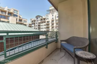 Photo #5: 6549552 Listing