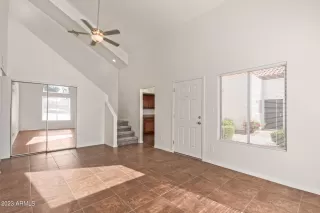 Photo #1: 6549701 Listing