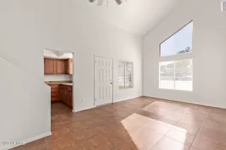 Photo #4: 6549701 Listing