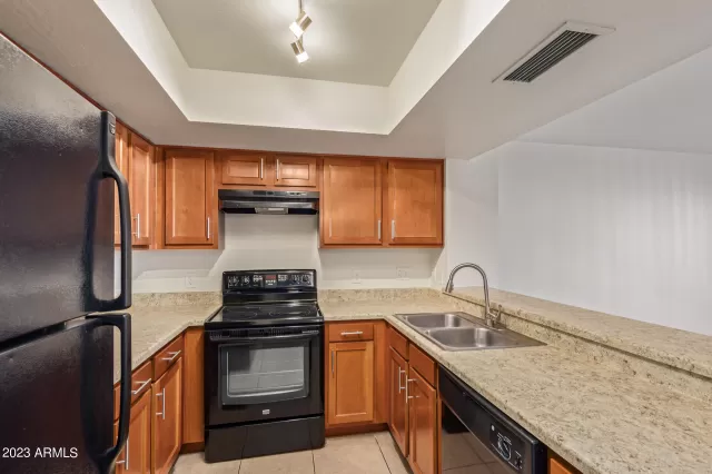 MLS: 6549709 Condo For Sale