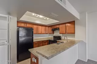 Photo #5: 6549709 Listing