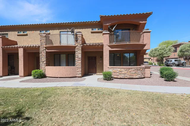 MLS: 6549784 Condo For Sale