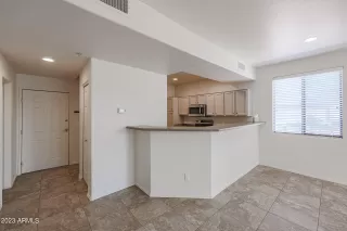 Photo #5: 6549784 Listing