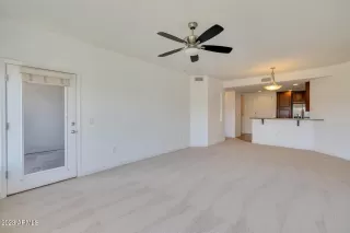 Photo #3: 6549901 Listing