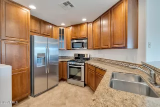 Photo #4: 6549901 Listing