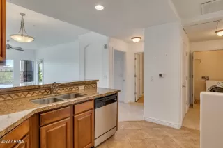 Photo #6: 6549901 Listing