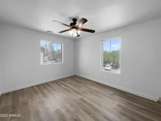 Photo #4: 6549940 Listing 