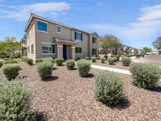 Photo #6: 6549940 Listing 