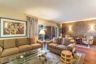 Photo #4: 6549978 Listing 