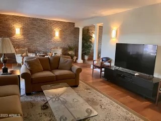 Photo #6: 6549978 Listing 