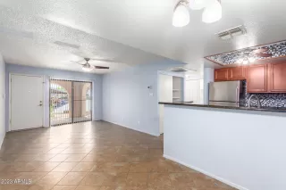 Photo #4: 6549981 Listing 