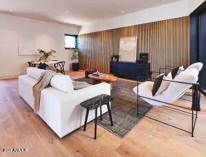 Photo #4: 6550017 Listing