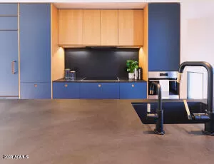 Photo #5: 6550017 Listing