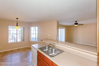 Photo #6: 6550099 Listing 