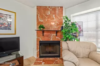 Photo #5: 6550206 Listing 