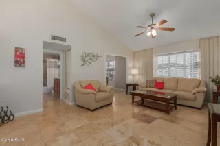 Photo #5: 6550229 Listing 