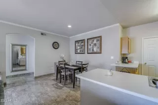 Photo #4: 6550439 Listing