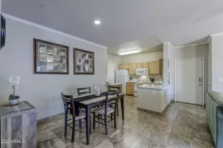 Photo #5: 6550439 Listing