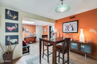 Photo #2: 6550465 Listing