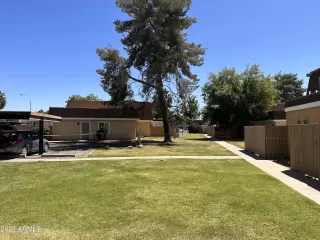 Photo #5: 6550533 Listing 