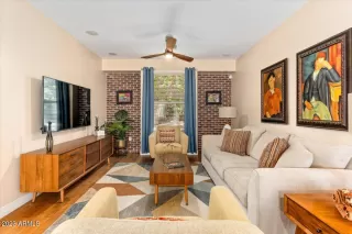 Photo #3: 6550621 Listing