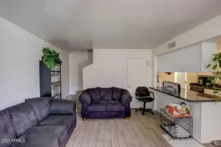 Photo #4: 6550682 Listing