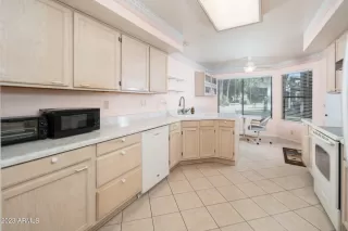 Photo #3: 6550711 Listing