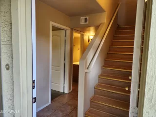 Photo #3: 6550747 Listing