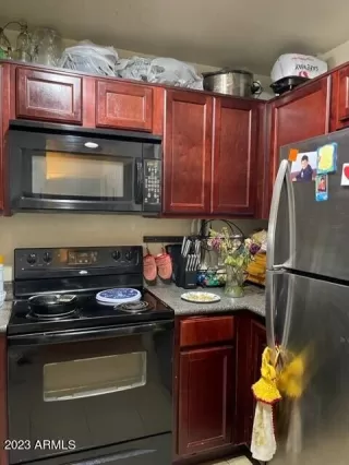 Photo #6: 6550931 Listing