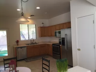 Photo #5: 6551094 Listing