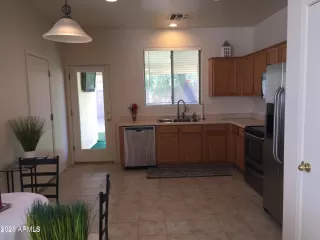 Photo #6: 6551094 Listing