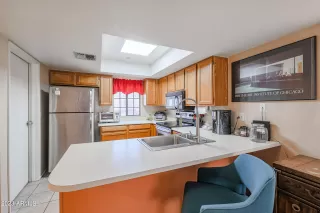 Photo #4: 6551221 Listing