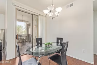 Photo #4: 6551423 Listing