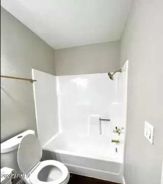 Photo #2: 6551476 Listing 