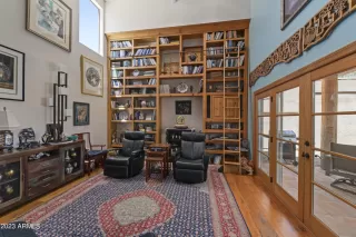 Photo #3: 6551519 Listing