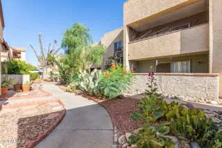 Photo #2: 6551530 Listing 