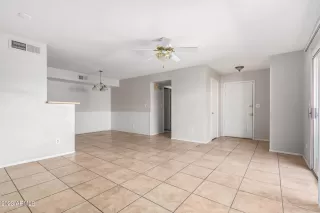 Photo #5: 6551530 Listing 