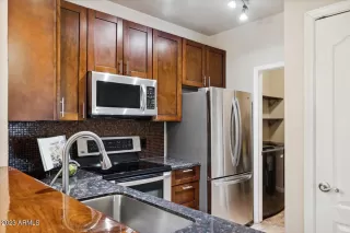 Photo #1: 6551648 Listing