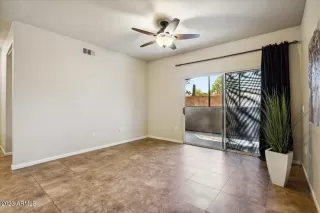 Photo #4: 6551648 Listing