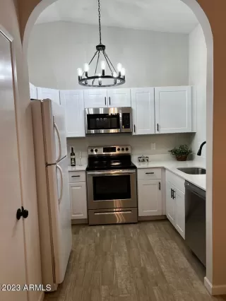 Photo #1: 6551653 Listing