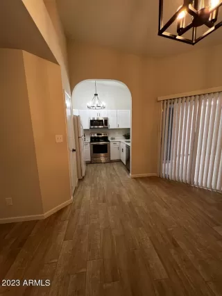 Photo #6: 6551653 Listing