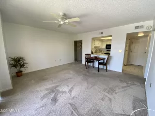 Photo #3: 6551732 Listing