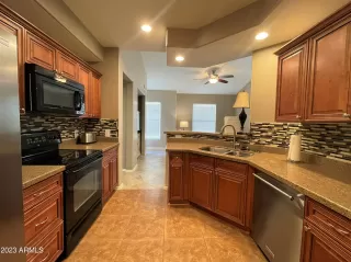 Photo #1: 6551824 Listing