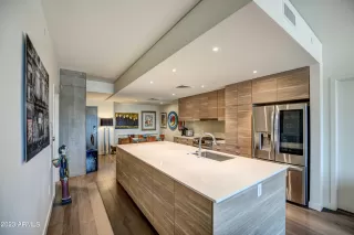 Photo #1: 6551904 Listing