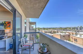 Photo #3: 6551904 Listing