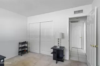 Photo #2: 6551941 Listing