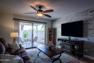 Photo #1: 6551946 Listing