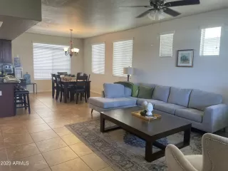 Photo #5: 6552107 Listing