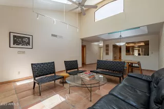 Photo #3: 6552122 Listing