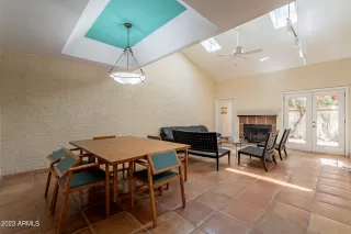 Photo #4: 6552122 Listing